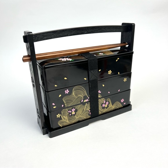 Lacquerware Japanese Bento Lunch Box 3 Layer Container Made In Japan - Picture 2 of 7